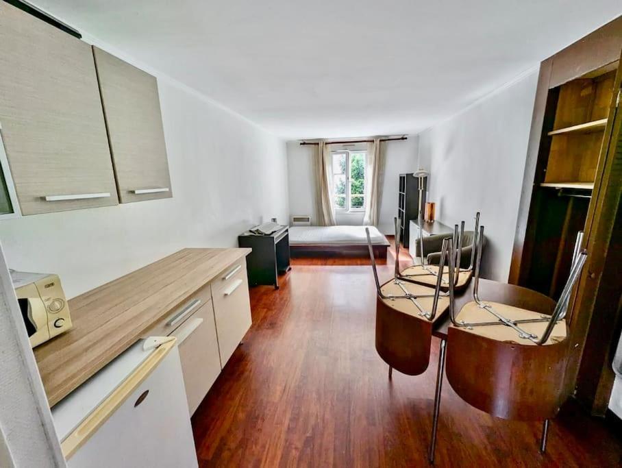 Studio Spacieux - Calme & Tout Equipe Avec Wifi Grenoble Eksteriør billede